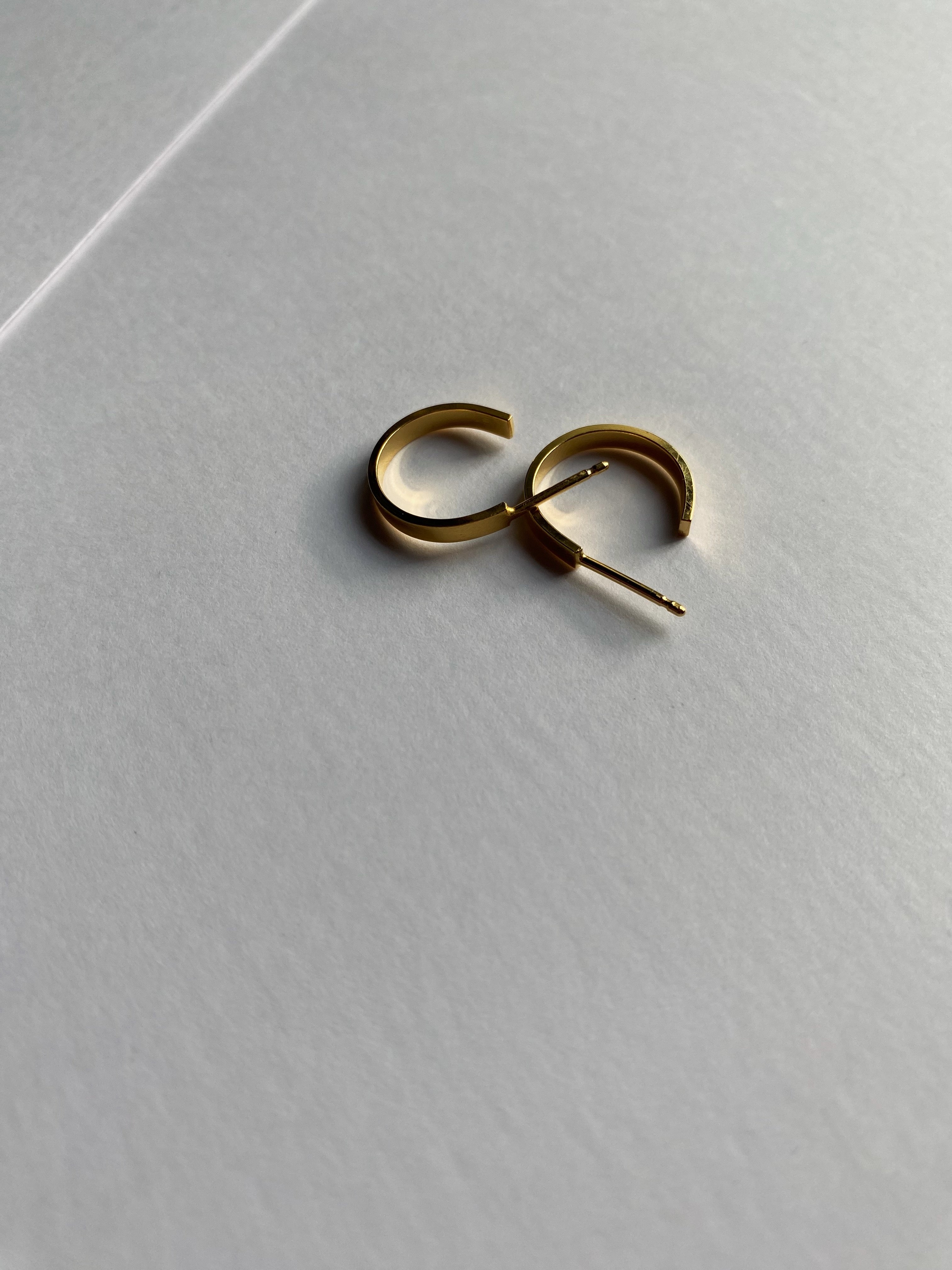 FW'23 - Creoles (1 of 2 stuks)