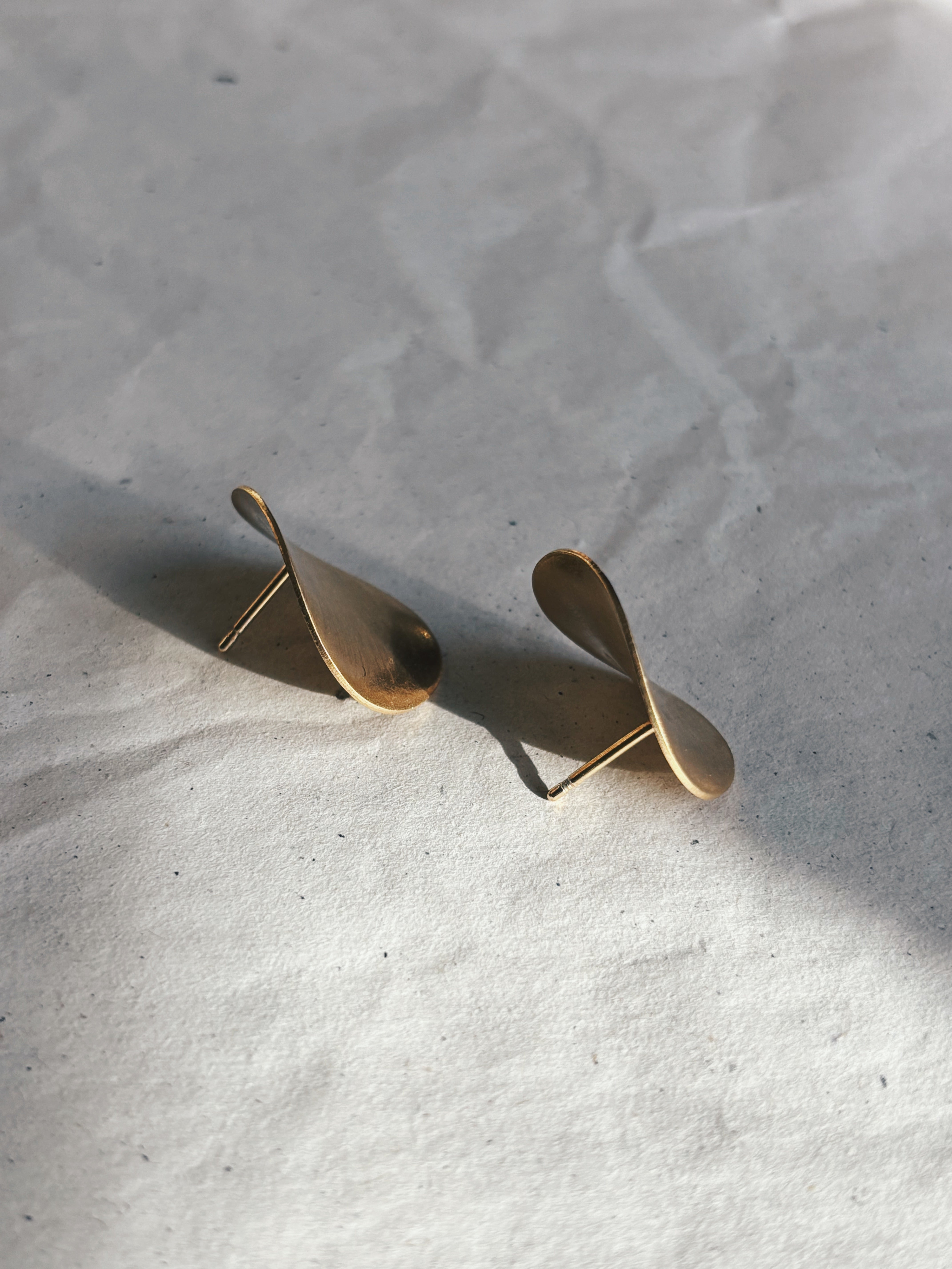 FW25 - FLOW (Zilver of Verguld) (Pre-Order)