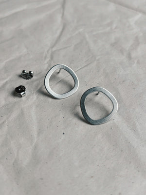 FW'24 - oorbellen ORGANIC.O (Zilver en Verguld)