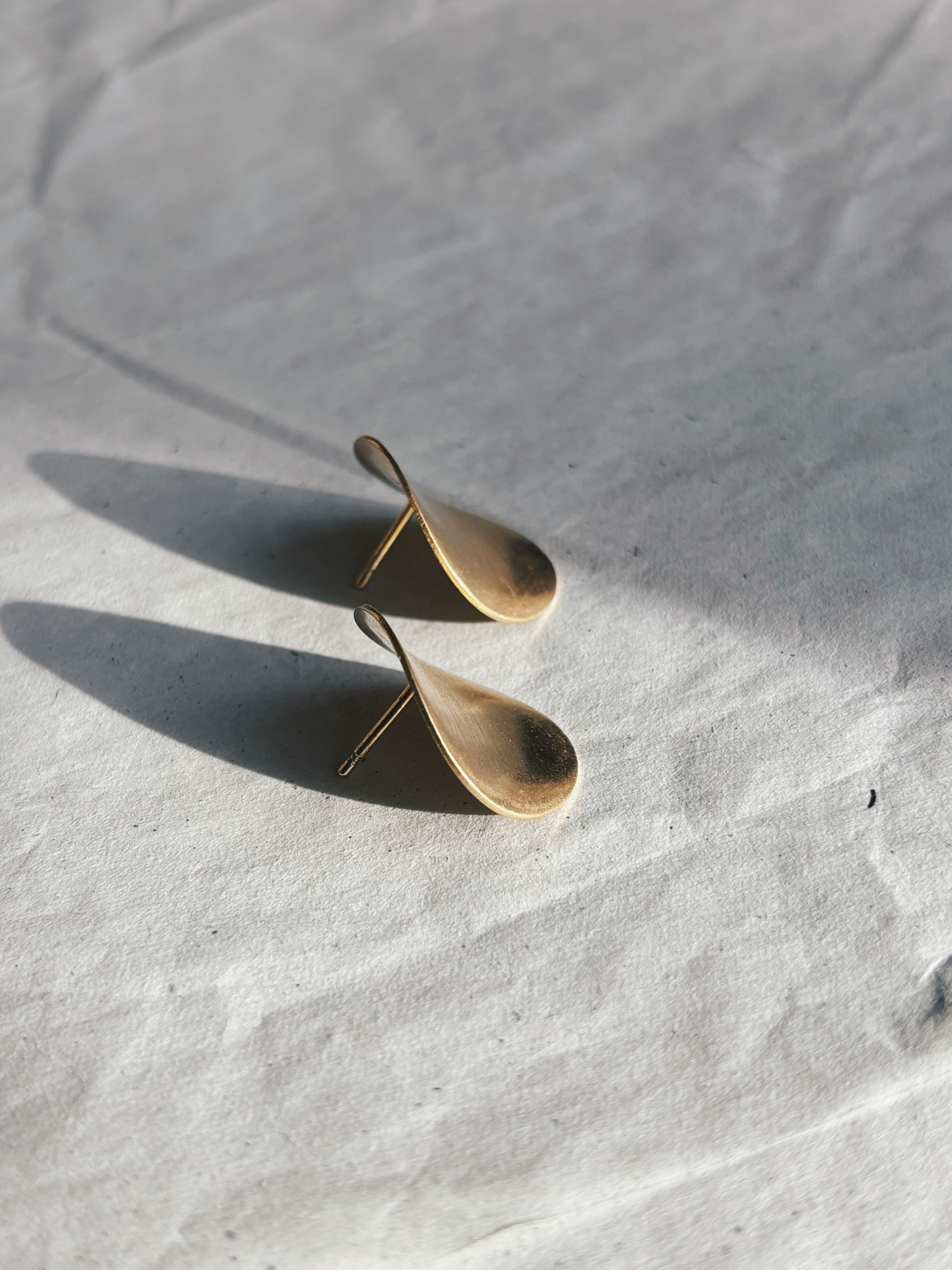 FW25 - FLOW (Zilver of Verguld) (Pre-Order)