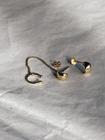 FW25 - Set Huggie Hoops + Chain EarCuff (Zilver of Verguld) (Pre-Order)