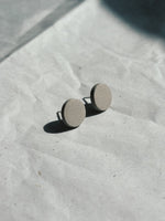 SS24 - Oorstekers SAND - Ø 8mm / 12mm