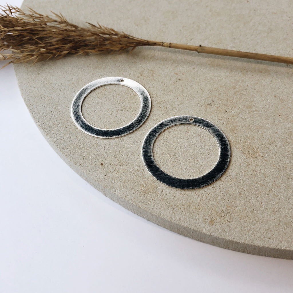 Elements - Circle.XL - zilver gerhodineerd