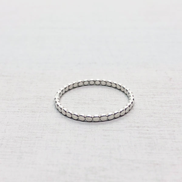 MINIMALsilver RING - platte bolletjesring 925zilver OF 18k verguld