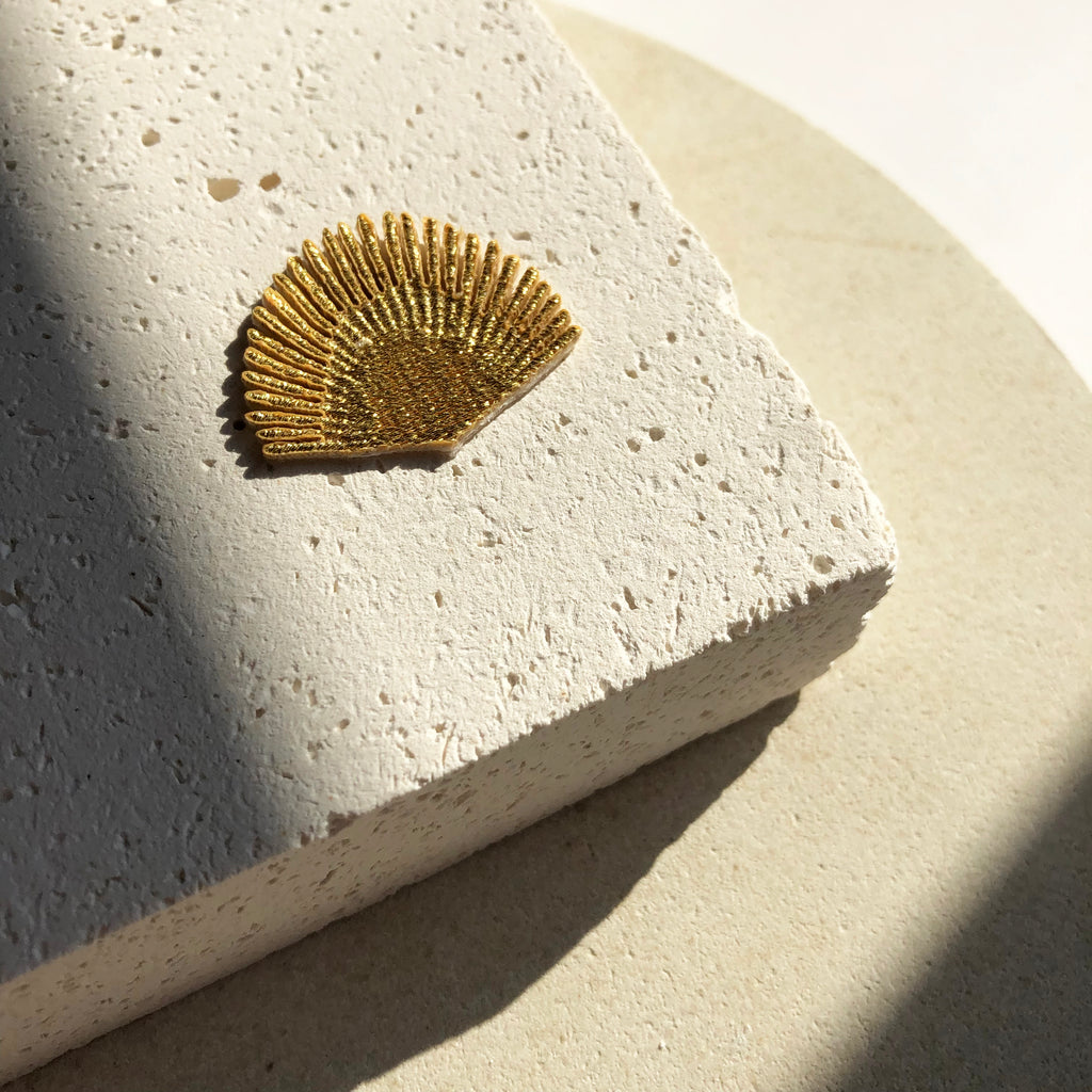 CURATED PIECES - Sunburst