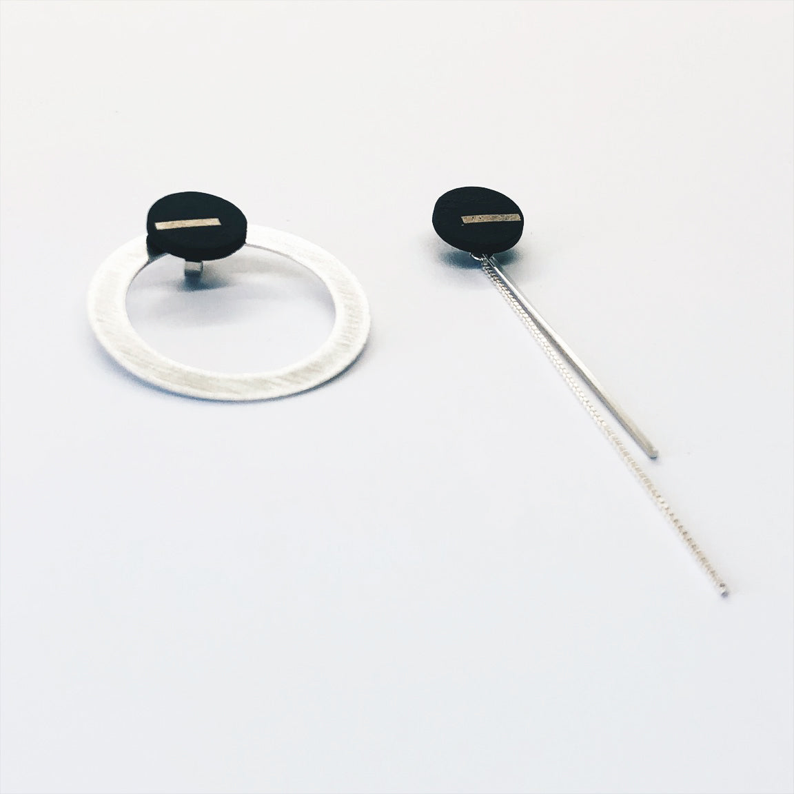MULTIPLE.02 - XL.circle - Zilver